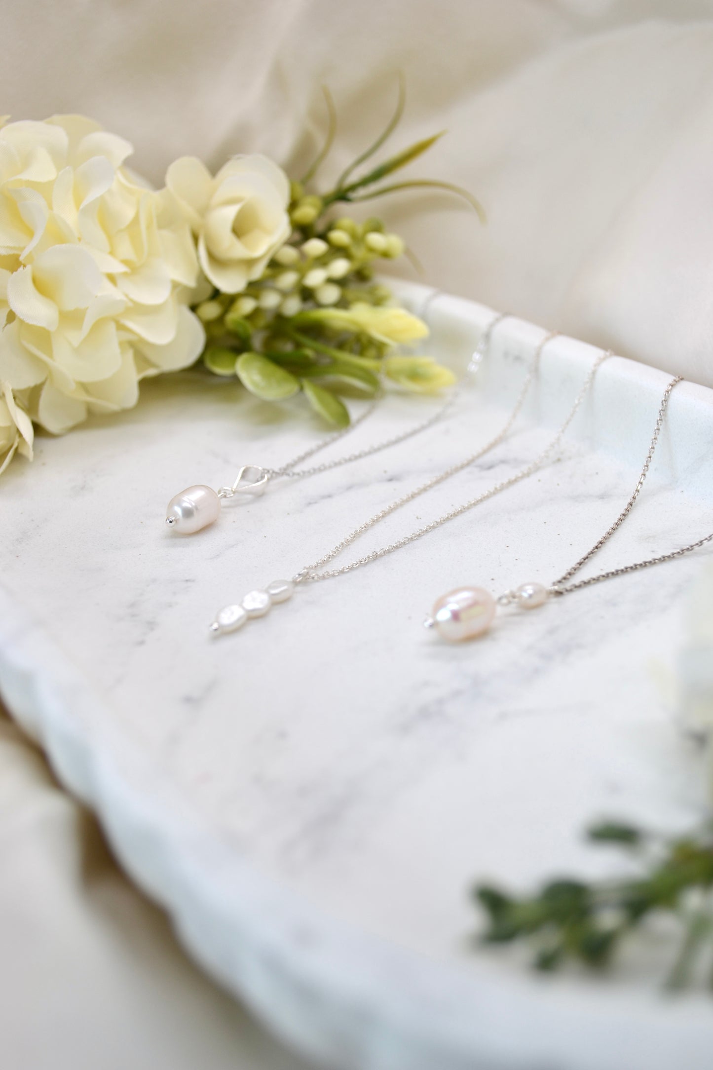 Duo of Pearls Necklace