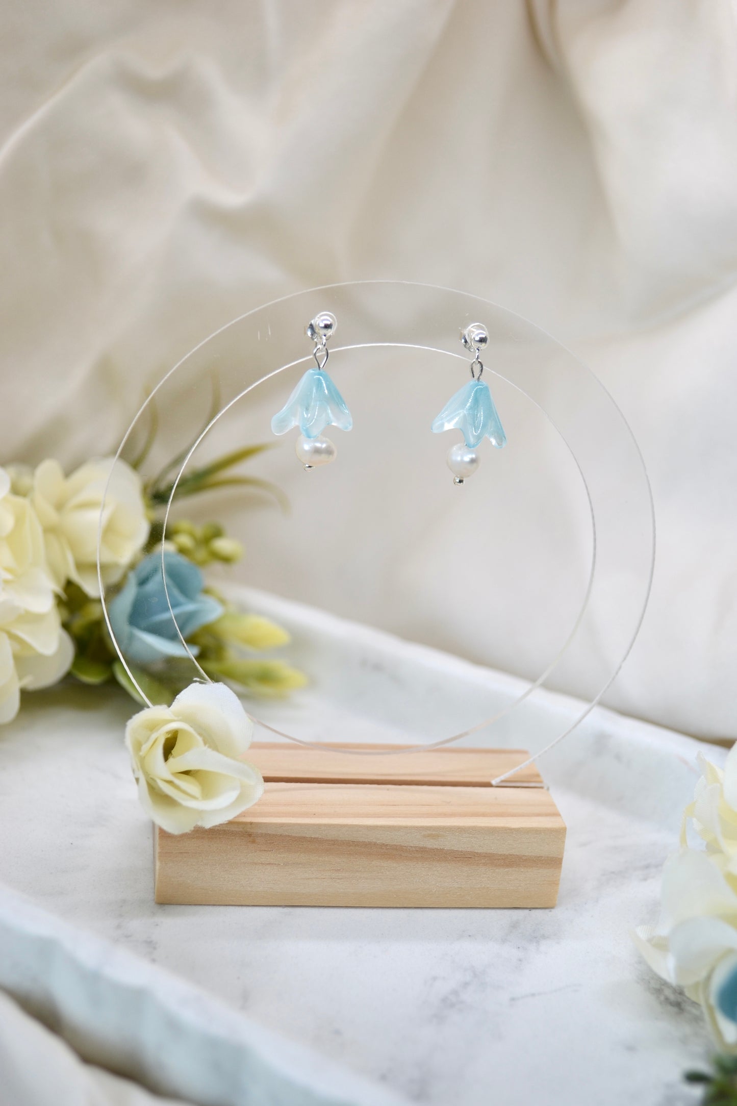 Pearl Bell Flower Earrings