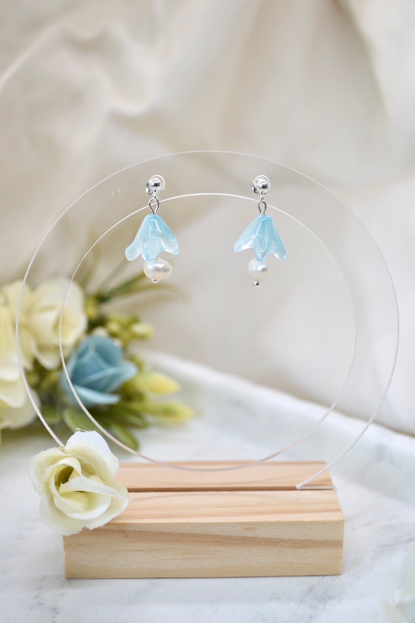 Pearl Bell Flower Earrings