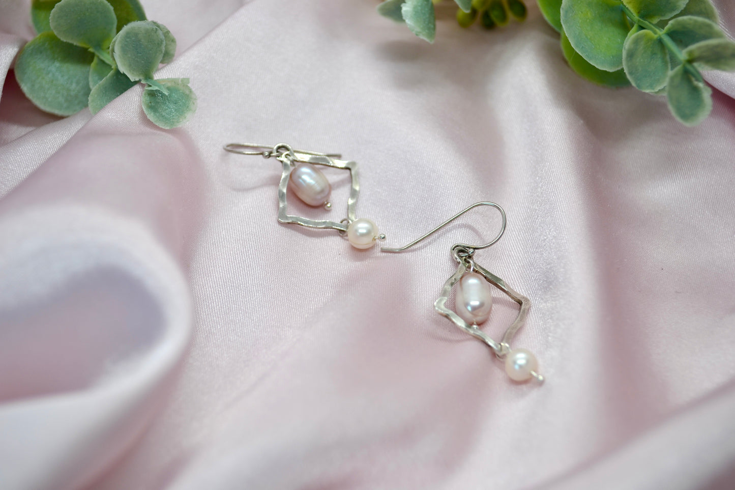 Mixed Pearl Diamond Shape Earrings