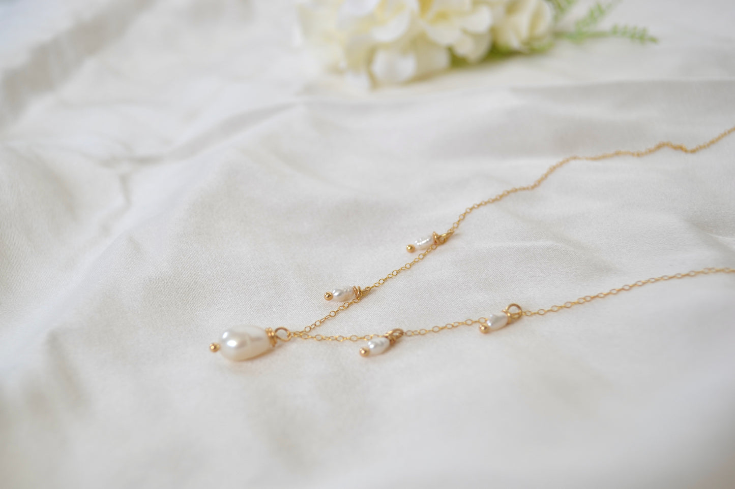 Pearl Droplets Necklace
