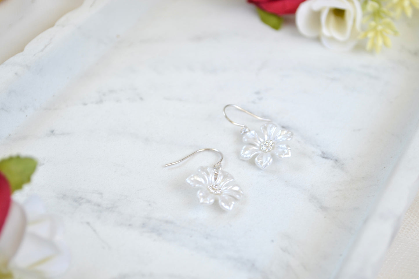White Sparkle Flower Earrings