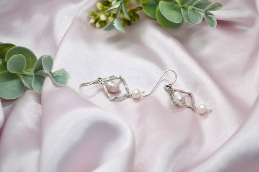 Mixed Pearl Diamond Shape Earrings