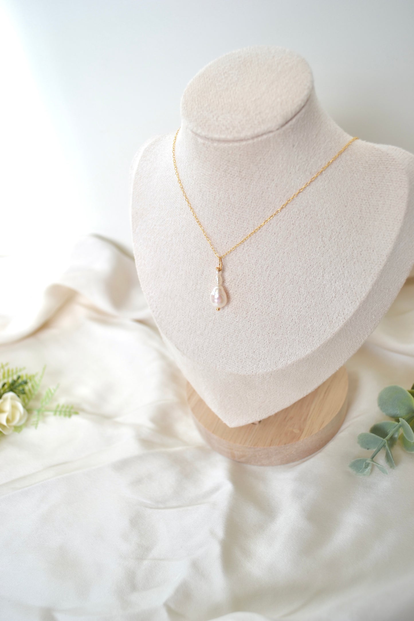 White Pearl Collection Necklace