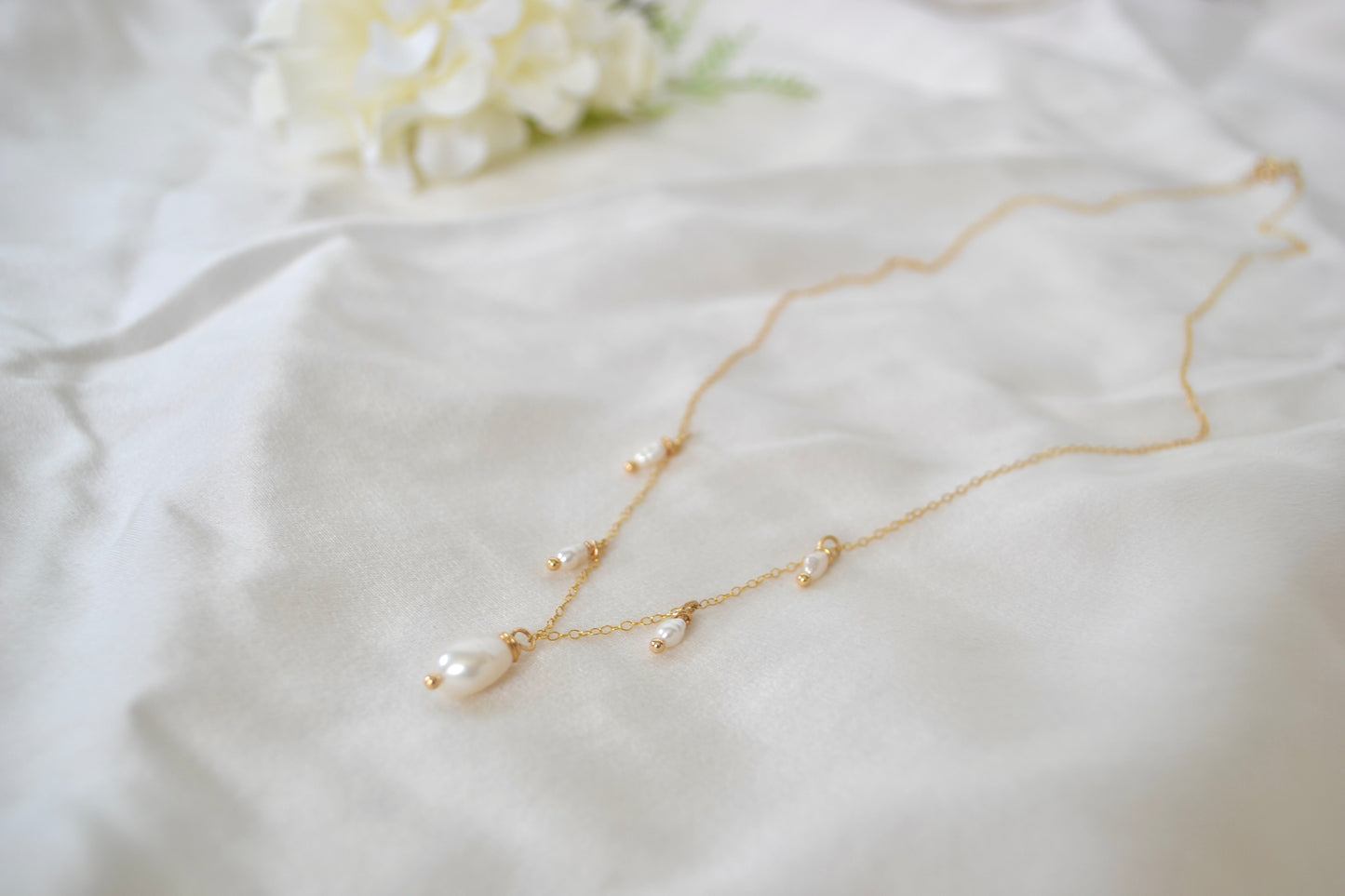 Pearl Droplets Necklace