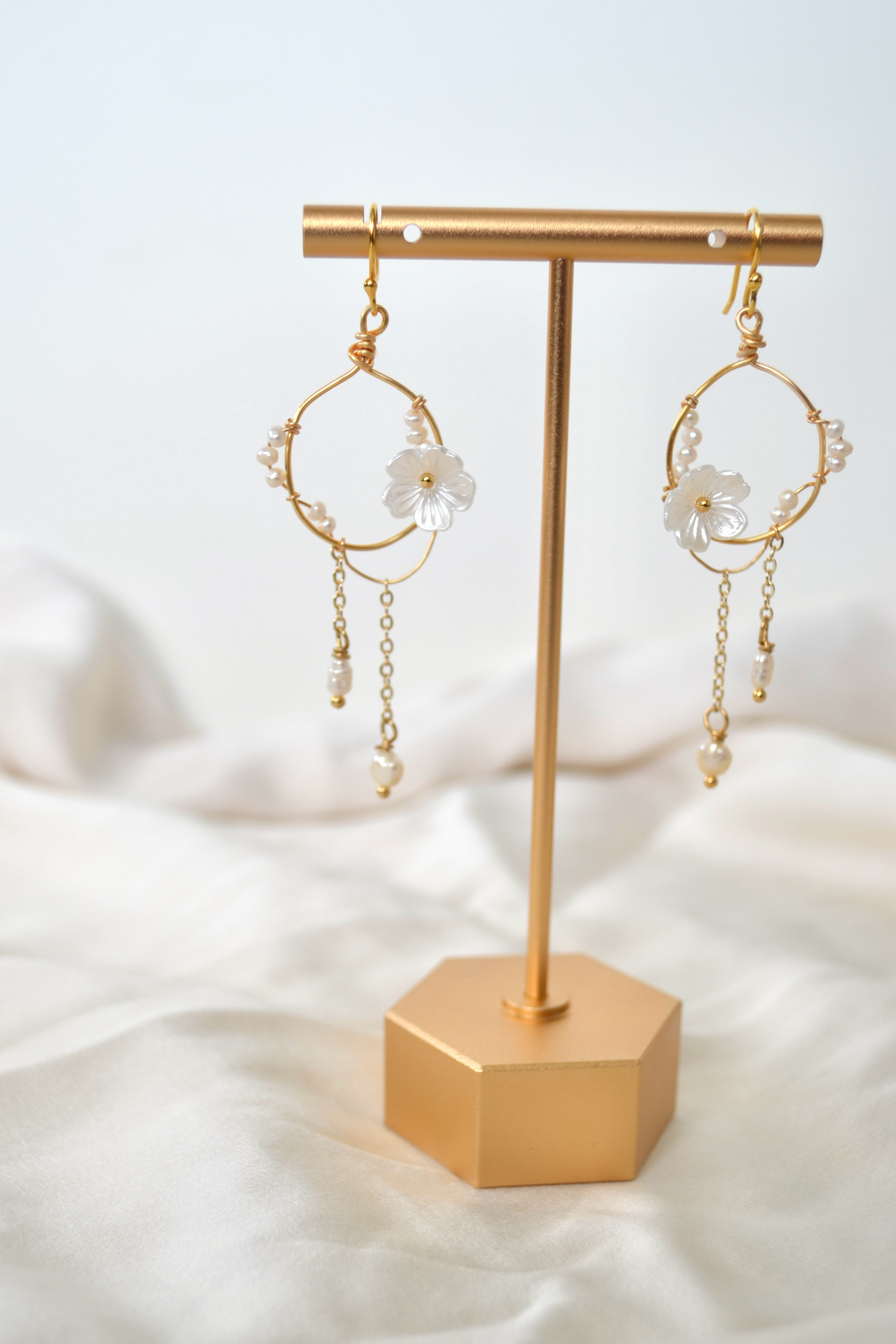 Golden Circle of Pearls