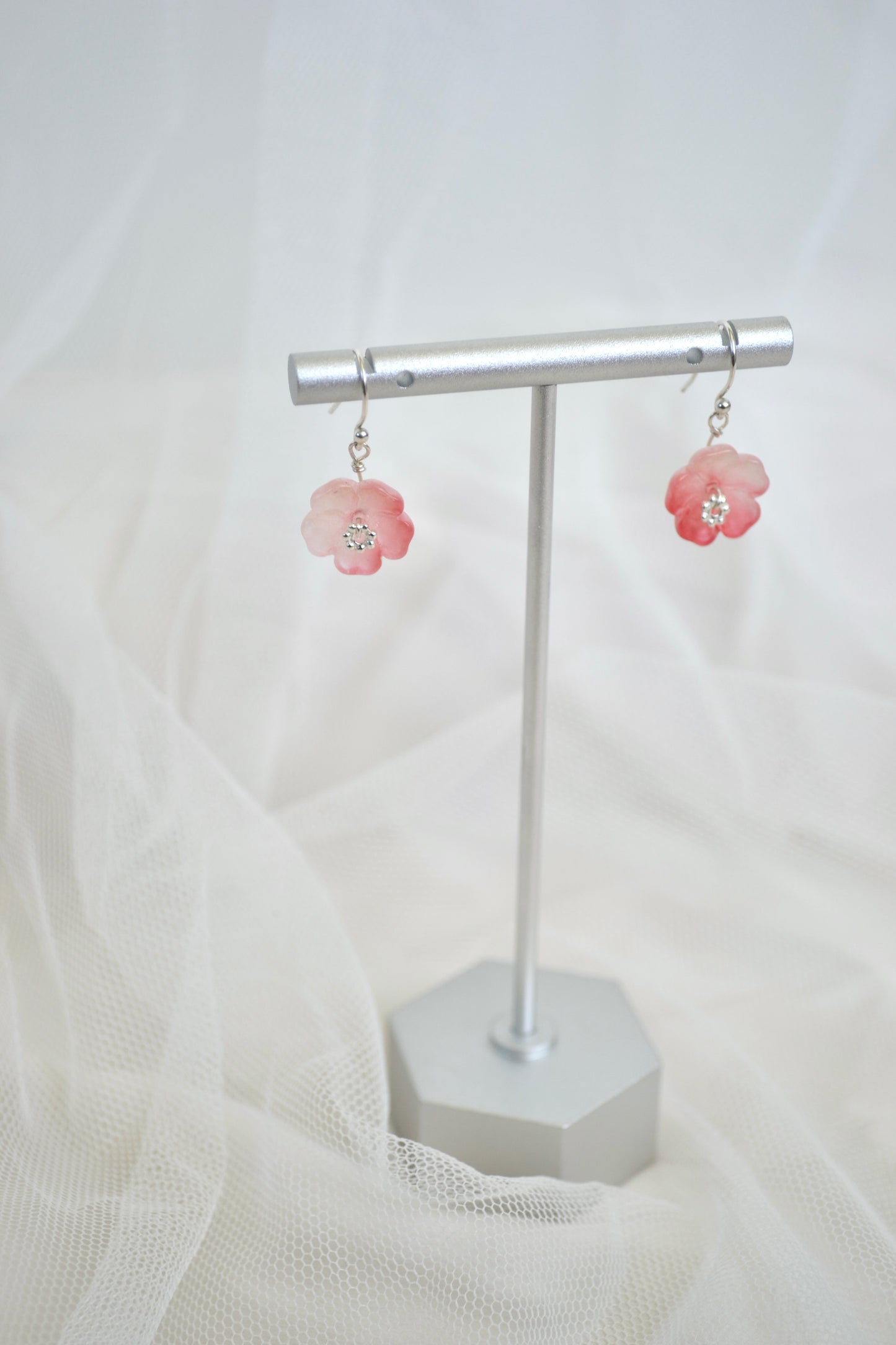 Red Gradient Flower Earrings