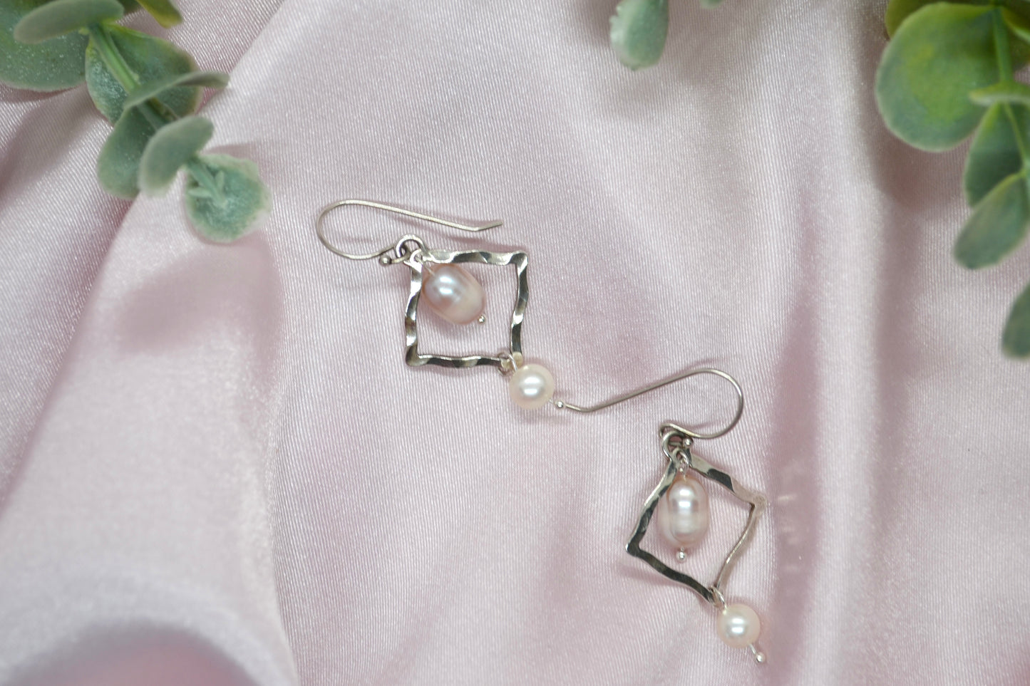 Mixed Pearl Diamond Shape Earrings