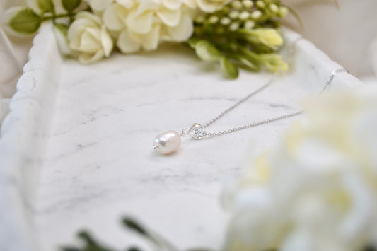 Elegant Single Pearl Necklace
