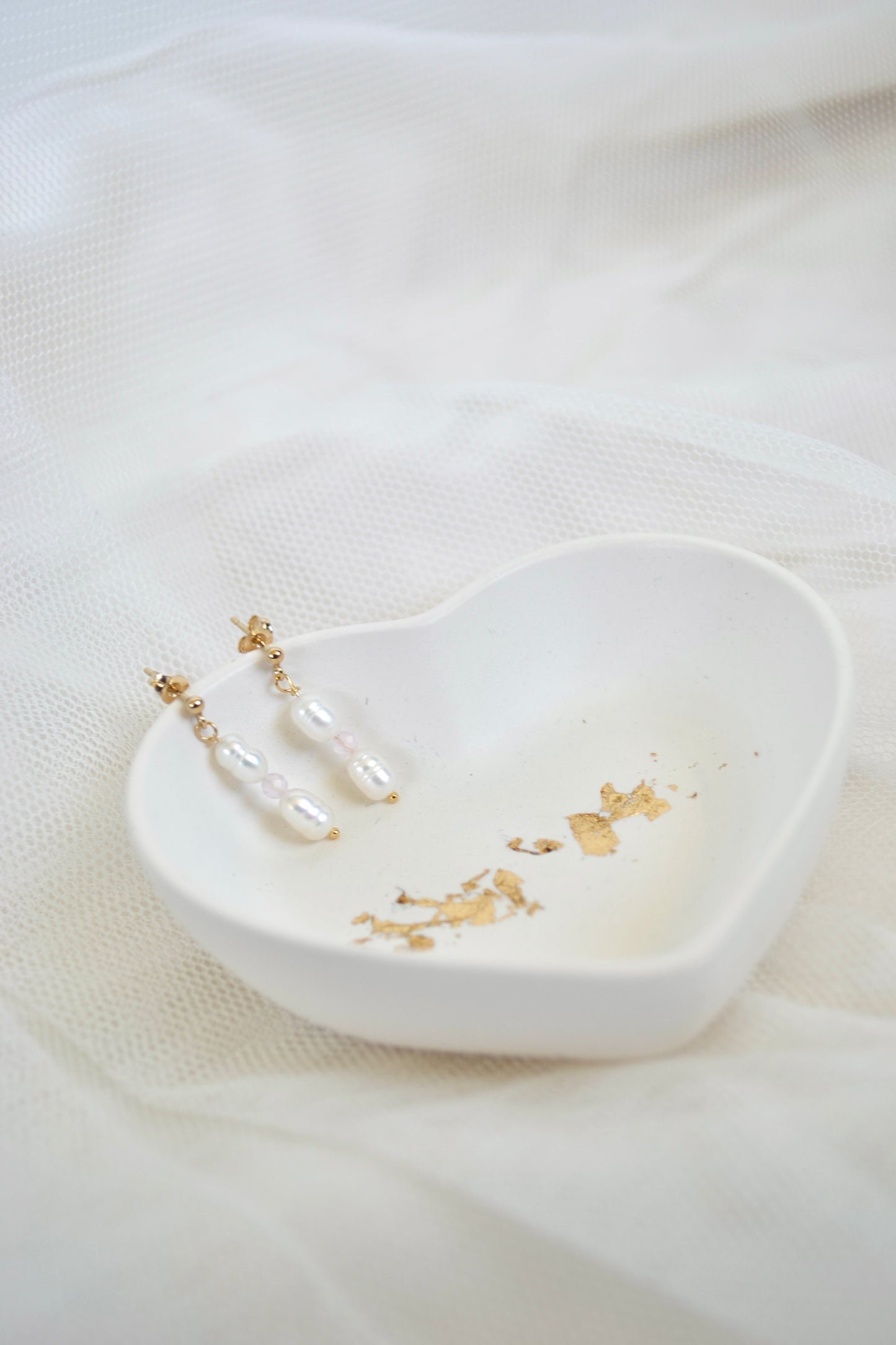 Pearl Rose Quartz Dangling Stud